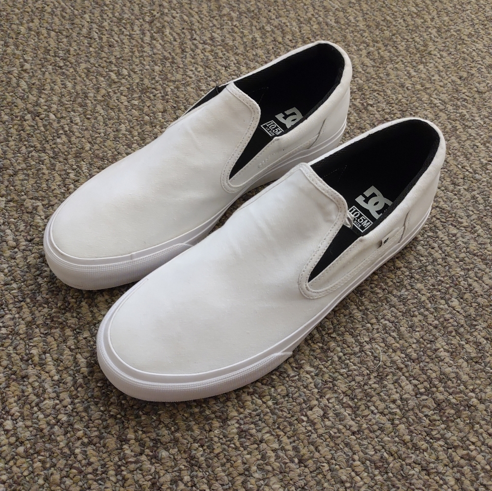DC 10.5 White Slip-On Skate Shoes